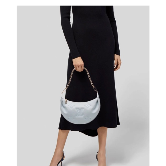 Authentic Louis Vuitton Monogram Bubblegram Over the Moon Shoulder Bag White - Picture 3 of 15